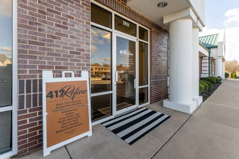 Clean, professional medical spa treatment room with neutral tones at 417Refine/Tiffany Bracamonte in Springfield